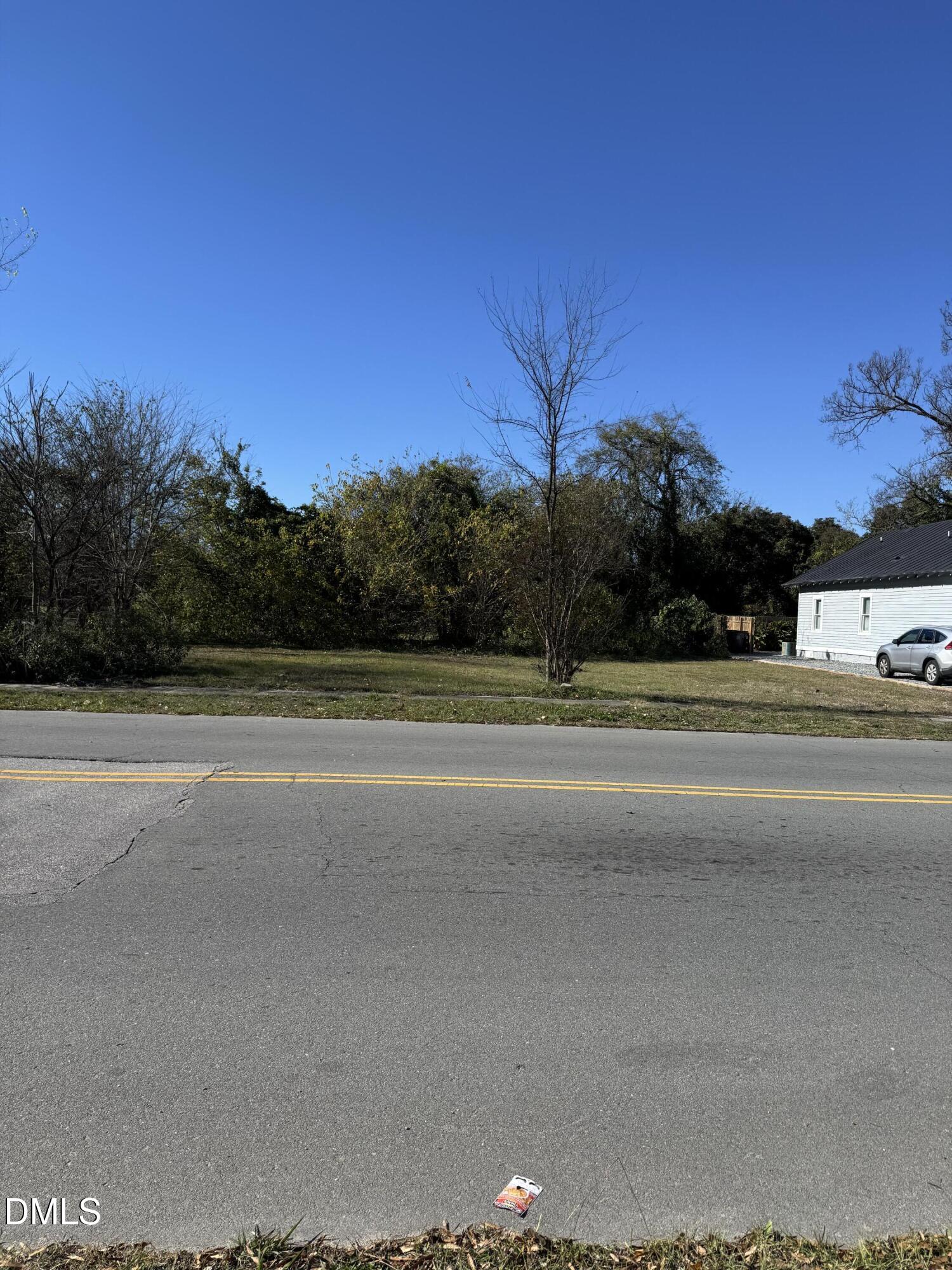 Land in Goldsboro