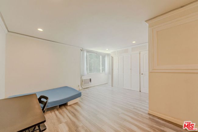 361 - 525 S Ardmore Ave, Condo with 0 bedrooms, 1 bathrooms and 1 parking in Los Angeles CA | Image 5