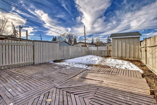 2005 40 St Se, Home with 4 bedrooms, 1 bathrooms and 2 parking in Calgary AB | Image 27