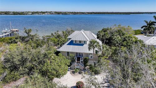 7515 Manasota Key Rd, ENGLEWOOD, FL, 34223-9313 | Card Image