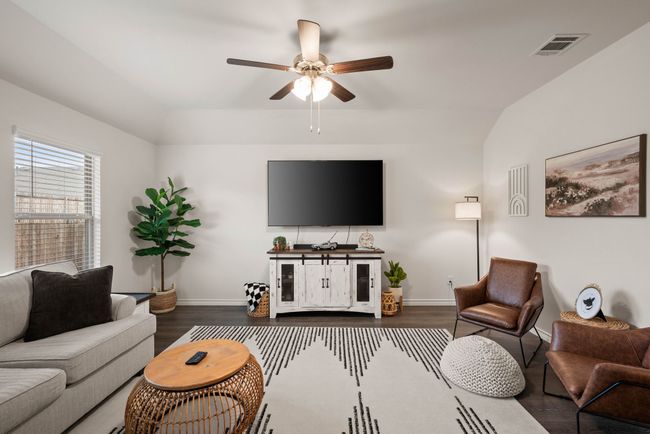 624 Willow View Way, House other with 3 bedrooms, 2 bathrooms and null parking in Princeton TX | Image 6