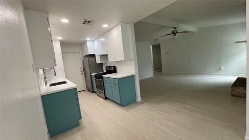 12600 Rampart St, Austin, TX, 78727-4455 | Card Image