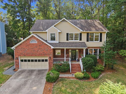 102 Robert Hunt Dr, Carrboro, NC, 27510-4121 | Card Image