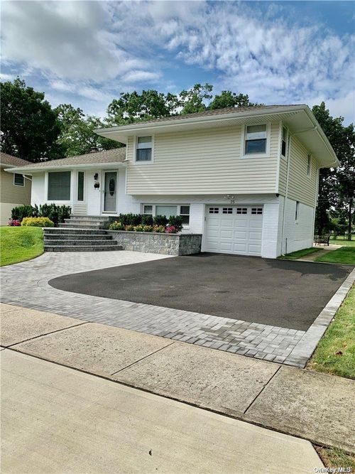 25 Mellow Ln, Jericho, NY, 11753-2244 | Card Image