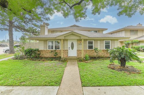 11-5646 Birchmont Dr, Houston, TX, 77091-4932 | Card Image