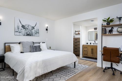 121-8649 E Royal Palm Rd, Scottsdale, AZ, 85258-4324 | Card Image