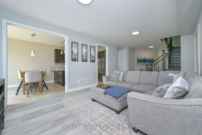 69 Walker Blvd, House other with 3 bedrooms, 4 bathrooms and 2 parking in Alliston ON | Image 8