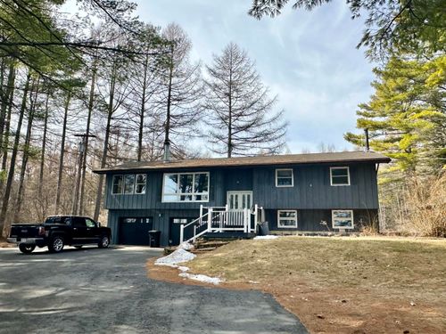 35 Knob Hill Road, Peru, NY, 12972 | Card Image