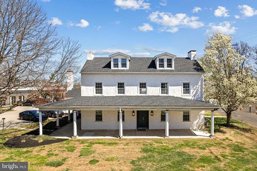 37 E Germantown Pike, PLYMOUTH MEETING, PA, 19462-1558 | Card Image