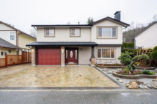 1986 Elizabeth Dr, Coquitlam, BC, V3E1X8 | Card Image