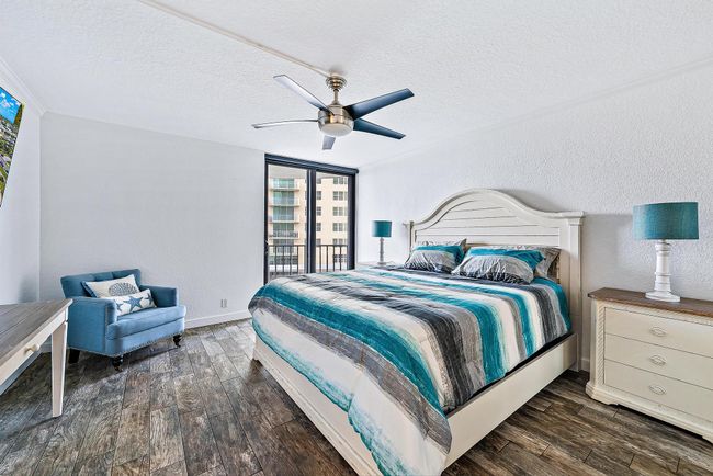 APT-305 - 5420 N Ocean Dr, Condo with 2 bedrooms, 2 bathrooms and null parking in Riviera Beach FL | Image 10