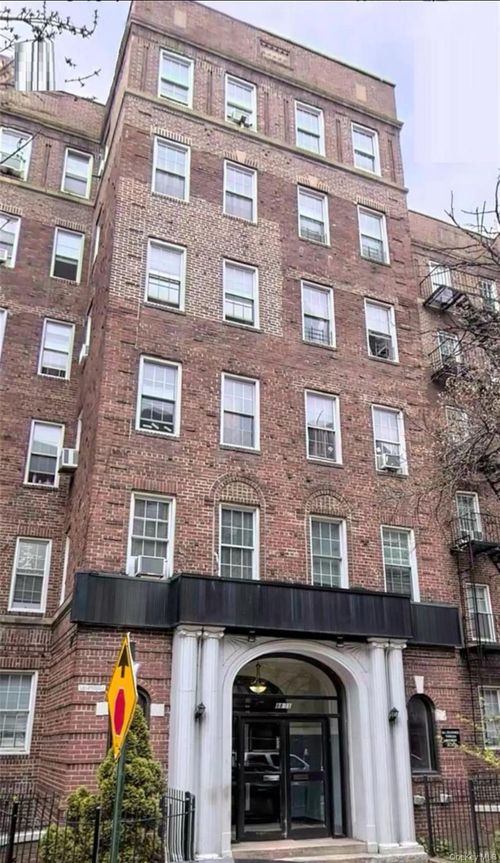 b12-8811 Elmhurst Ave, Elmhurst, NY, 11373-1502 | Card Image