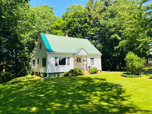 10 Bosworth Ct, Swanton, VT, 05488-1321 | Card Image
