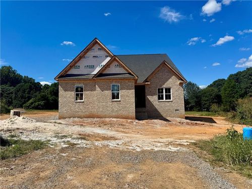 8305 Pyramid Drive, Summerfield, NC, 27358 | Card Image