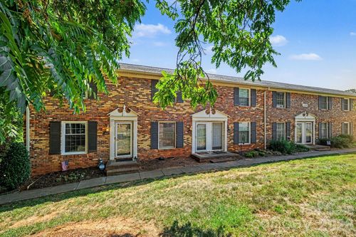 b-4329 Hathaway St, Charlotte, NC, 28211-2072 | Card Image