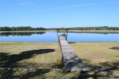 121 Aweema Way, Melrose, FL, 32666-3039 | Card Image