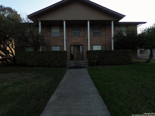 apt-2-622 Chauncey Dr, San Antonio, TX, 78216-3013 | Card Image