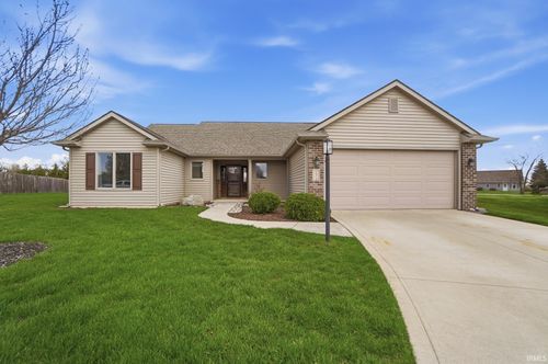 1672 Sunpointe Cv, New Haven, IN, 46774-3401 | Card Image