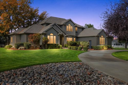 1200 Bluegrass Dr W, Billings, MT, 59106 | Card Image