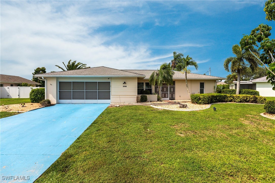Canal St, Lehigh Acres, FL 33936