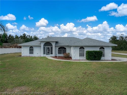 200 Maple Ln, Sebring, FL, 33876-6313 | Card Image