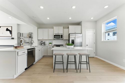 10373 Birchwood Cir, Victoria, MN, 55318-7455 | Card Image