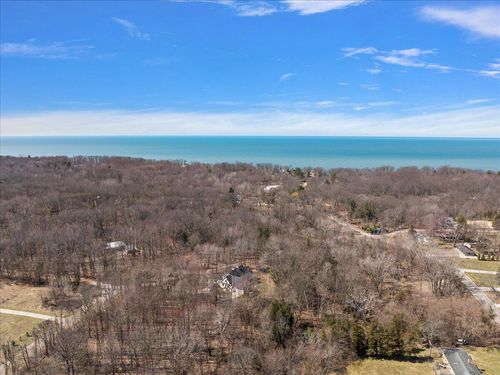 7077 Larue Ln, Fennville, MI, 49408-8921 | Card Image