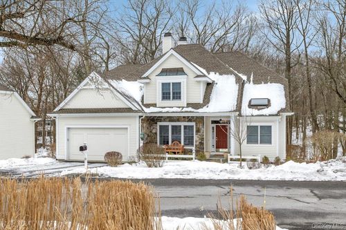 22 Birdsall Farm Dr, North Castle, NY, 10504-1352 | Card Image