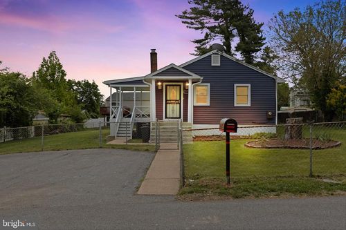 6907 Schissler Ave, GWYNN OAK, MD, 21207-4477 | Card Image