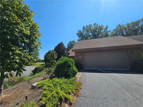 105 Willowbrook Pl, Bermuda Run, NC, 27006-8400 | Card Image