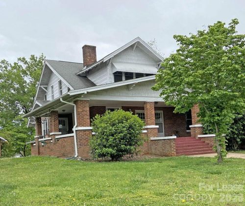 c-305 S College Ave, Newton, NC, 28658-3454 | Card Image