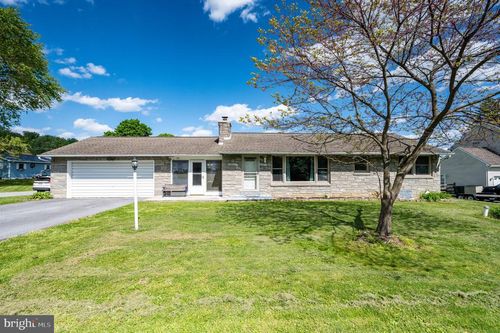 291 Watson Ave, COATESVILLE, PA, 19320-2351 | Card Image