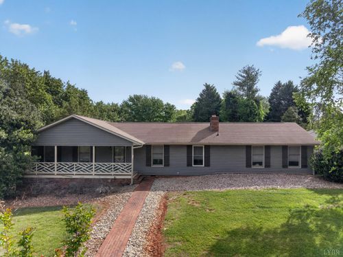 414 Holly Hills Dr, Altavista, VA, 24517-2117 | Card Image