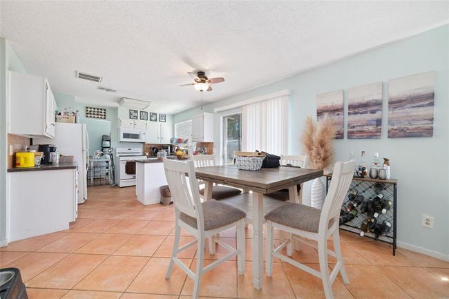 11303 Golden Ray Dr, House other with 4 bedrooms, 3 bathrooms and 2 parking in Cypress TX | Image 12