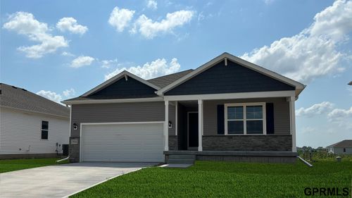 16338 Davidson St, Bennington, NE, 68007-5631 | Card Image