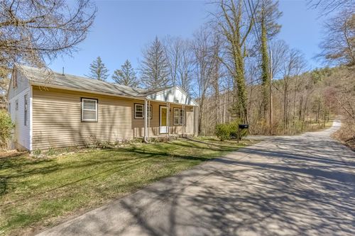 59 Old Minnewaska Trl, Kerhonkson, NY, 12446-3513 | Card Image