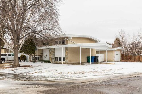 1259 St Catherine Rd N, Lethbridge, AB, T1H4E9 | Card Image