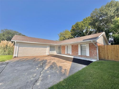 2030 Mustang Springs Dr, Missouri City, TX, 77459-3349 | Card Image