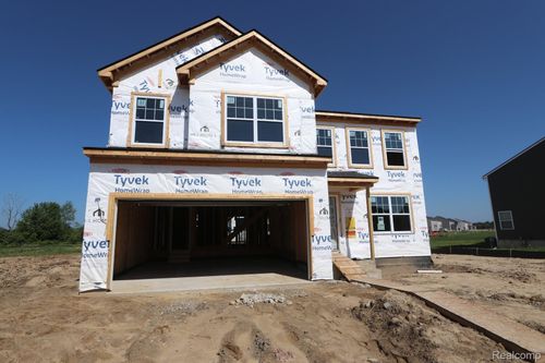 54375 Heron Cir, New Baltimore, MI, 48047-2842 | Card Image
