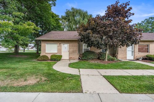 1-25940 Lira Ln, Warren, MI, 48089-6266 | Card Image