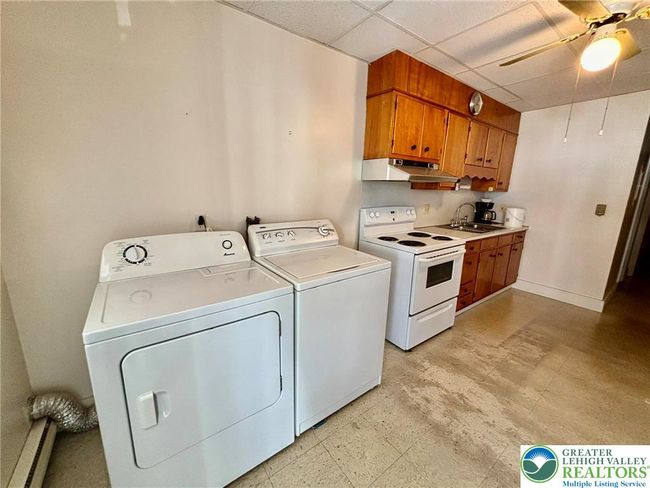 16 - 20 W Main St, Condo with 1 bedrooms, 1 bathrooms and null parking in Pen Argyl PA | Image 5