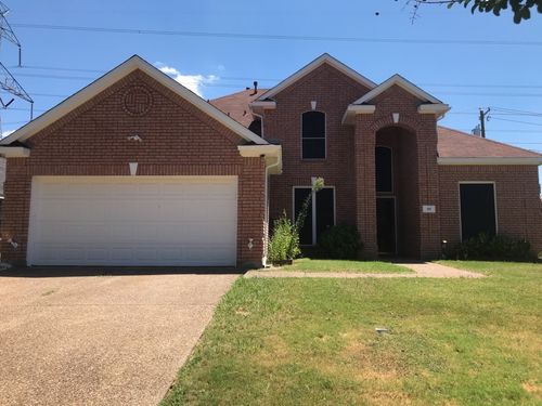 117 Hanover St, Grand Prairie, TX, 75052-3526 | Card Image