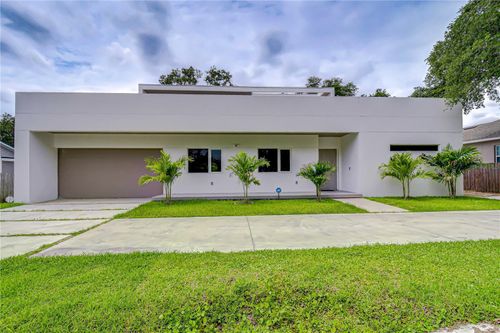 6805 New York Dr, Tampa, FL, 33619-1842 | Card Image