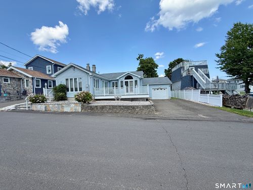 20 Westland Ave, Milford, CT, 06460-7358 | Card Image