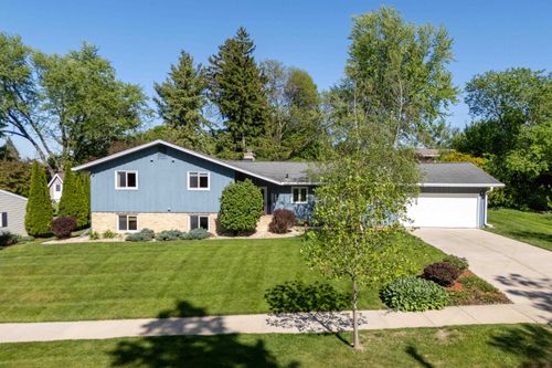 209 Eddy Street, MADISON, WI, 53705 | Card Image