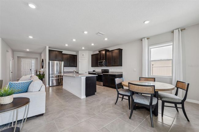 9804 Rowing Dale Bnd, House other with 4 bedrooms, 3 bathrooms and null parking in WESLEY CHAPEL FL | Image 18
