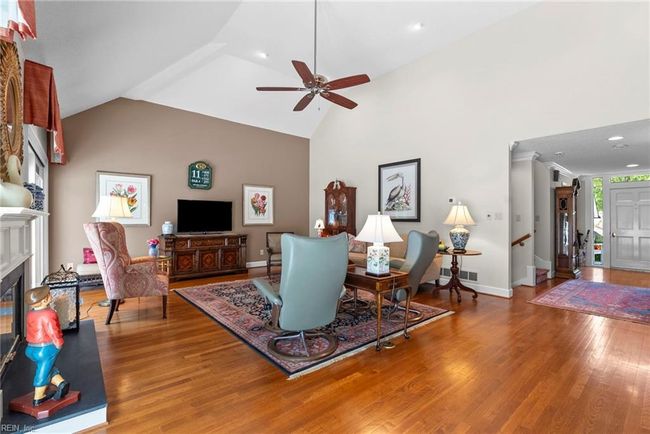 302 Moodys Run, House attached with 3 bedrooms, 4 bathrooms and null parking in Williamsburg VA | Image 8