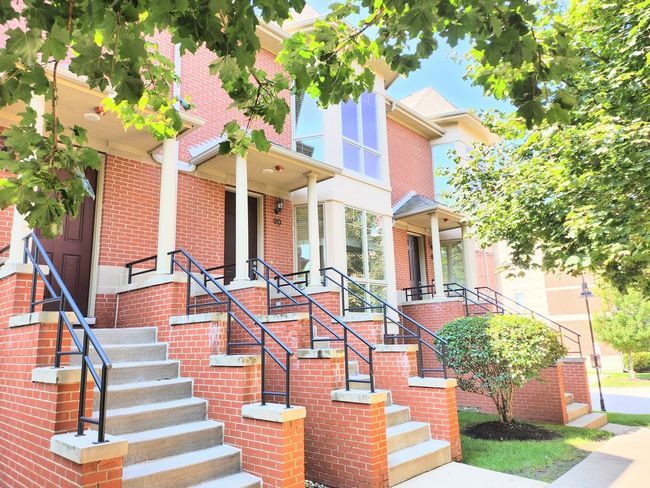 90 Legacy Ln, Townhouse with 3 bedrooms, 3 bathrooms and 2 parking in Wheeling IL | Image 25