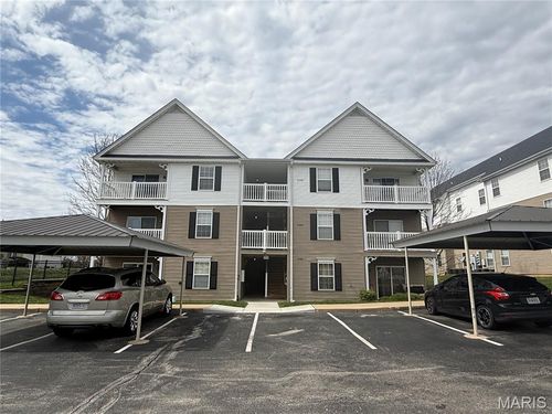 6102 Spring River Dr, O Fallon, MO, 63368-7438 | Card Image