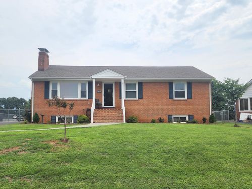1013 Blandford Ave, Vinton, VA, 24179-3703 | Card Image
